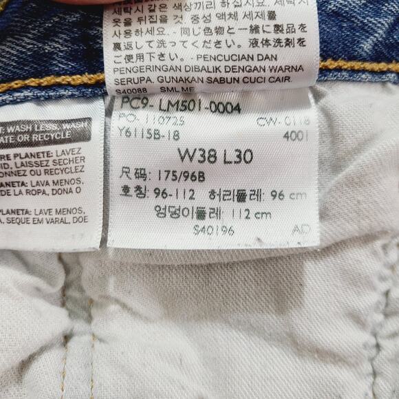 Levi's 501 Mens Blue Denim Button Fly Straight Leg Jeans, Size 38X30, PRE-OWNED - Picture 9 of 11